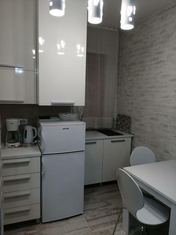 Apartman "Garden" โนวีซาด ภายนอก รูปภาพ